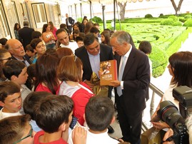 entrega de livro